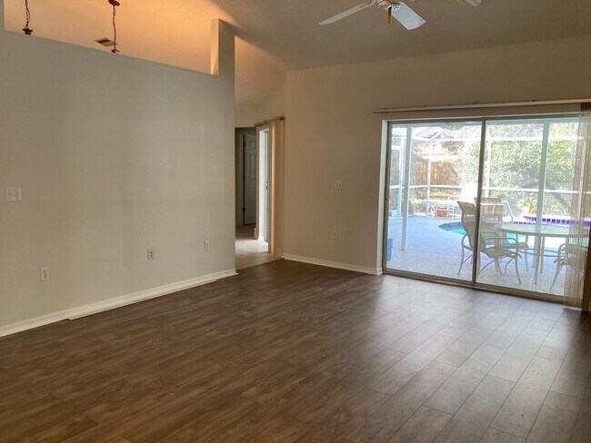 Building Photo - 2410 Icecapade Dr