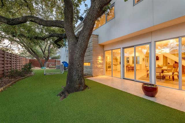 Foto del edificio - 5624 Melshire Dr