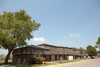 Primary Photo - 901 N 35th St
