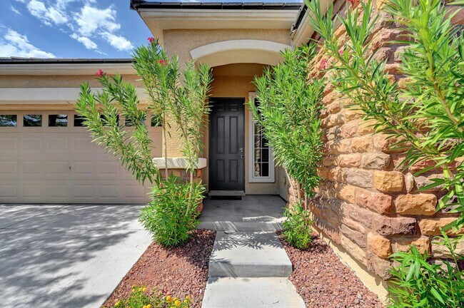 Foto del edificio - 10240 Gladstone Peak St