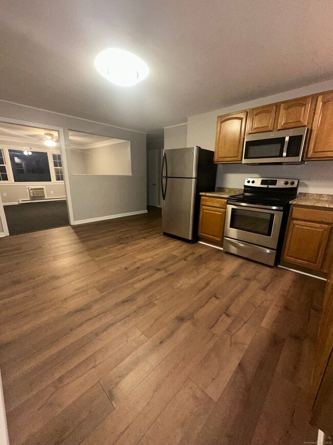 Building Photo - 223 Wolcott St