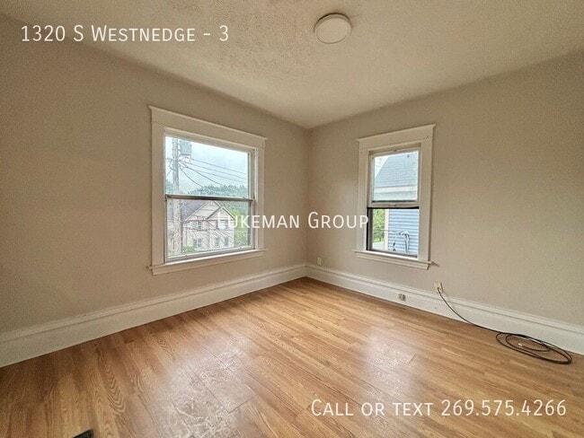 Building Photo - 1320 S Westnedge-3