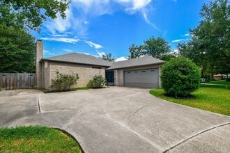 Building Photo - 13007 Waldemere Dr