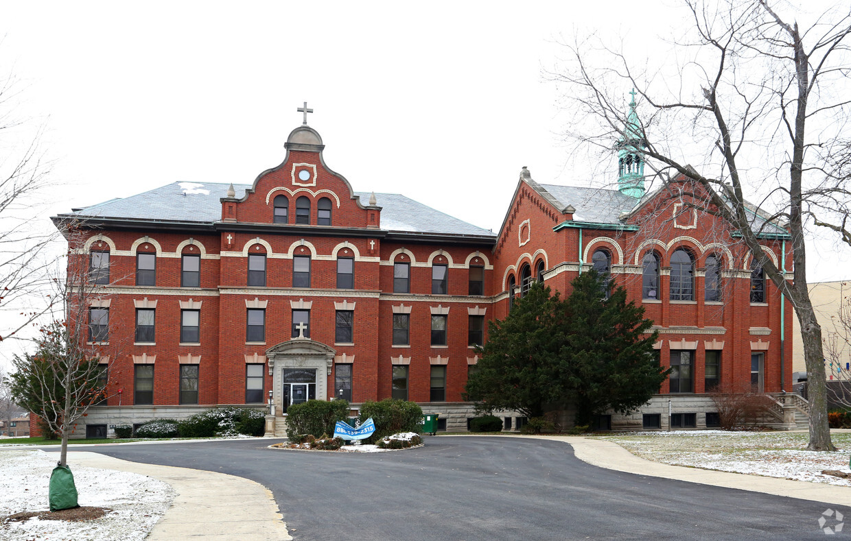 Primary Photo - Senior Suites of Norwood Park