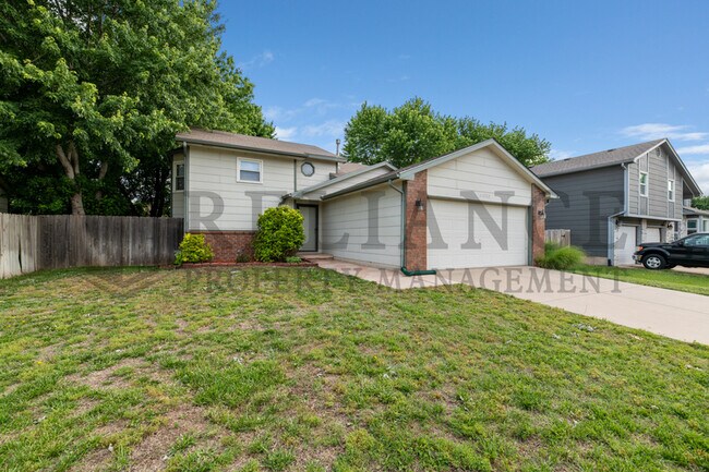 Building Photo - 11902 W Jamesburg St