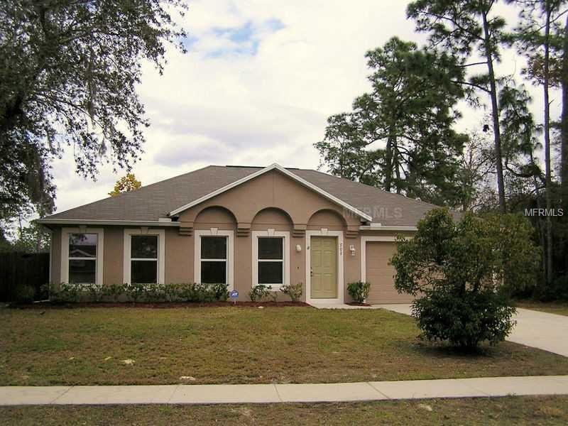 Primary Photo - 4/2 in Deltona with fenced in yard!