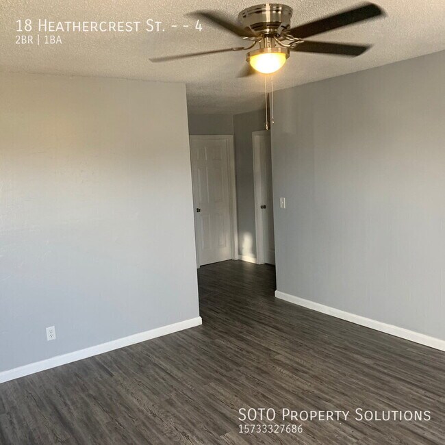 Foto del edificio - 18 Heathercrest St