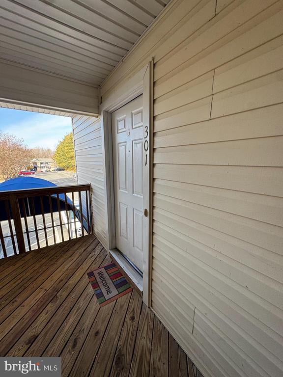 Building Photo - 61 Fern Oak Cir