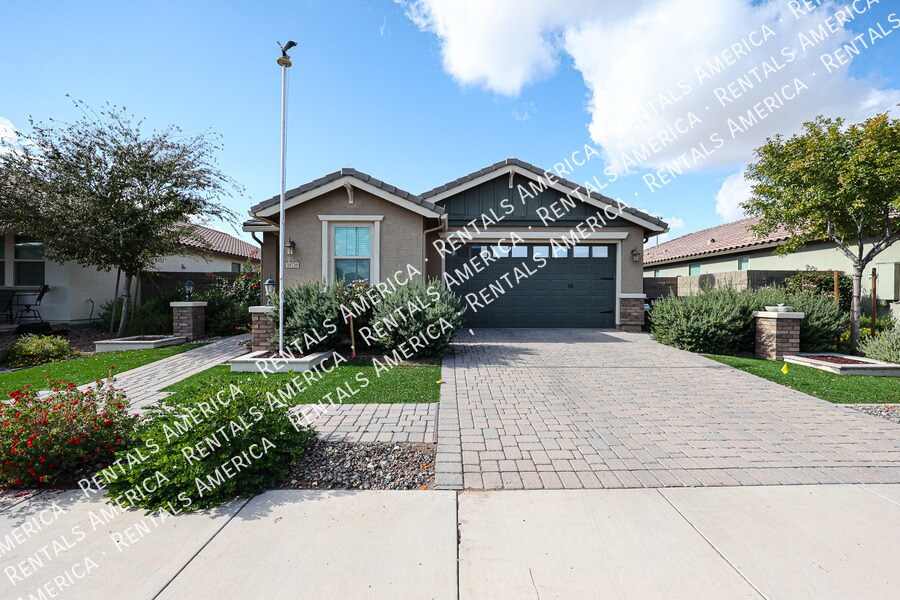 Foto principal - 18716 N Jameson Dr