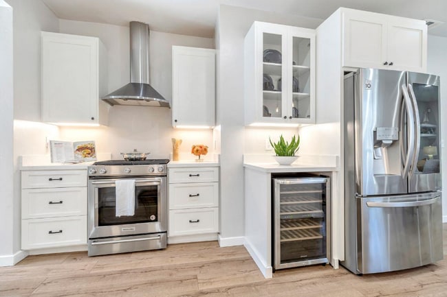 Foto del edificio - 336 E Washington Ave