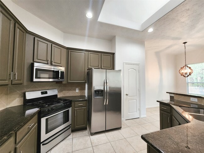 Building Photo - 18730 Dempsey Oaks Dr