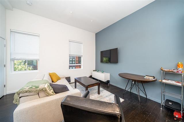 Foto principal - 86 Essex St