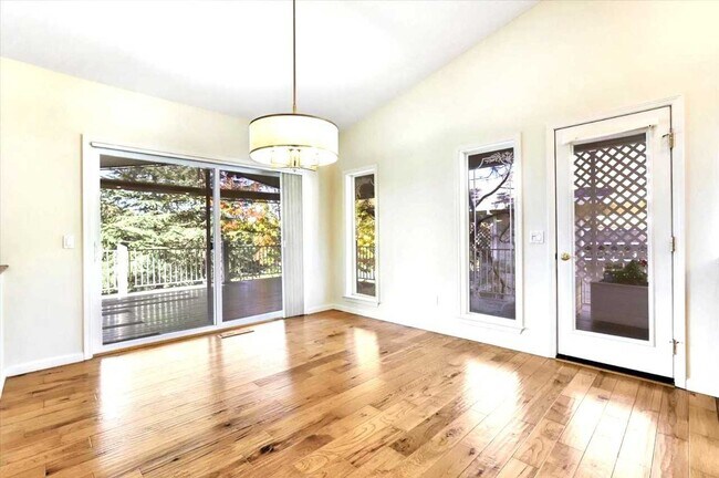 Foto del edificio - Golf Course 3/2 home in Lake Wildwood, Pen...