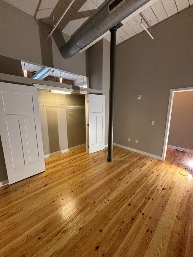 Building Photo - Commonwealth Landing Lofts