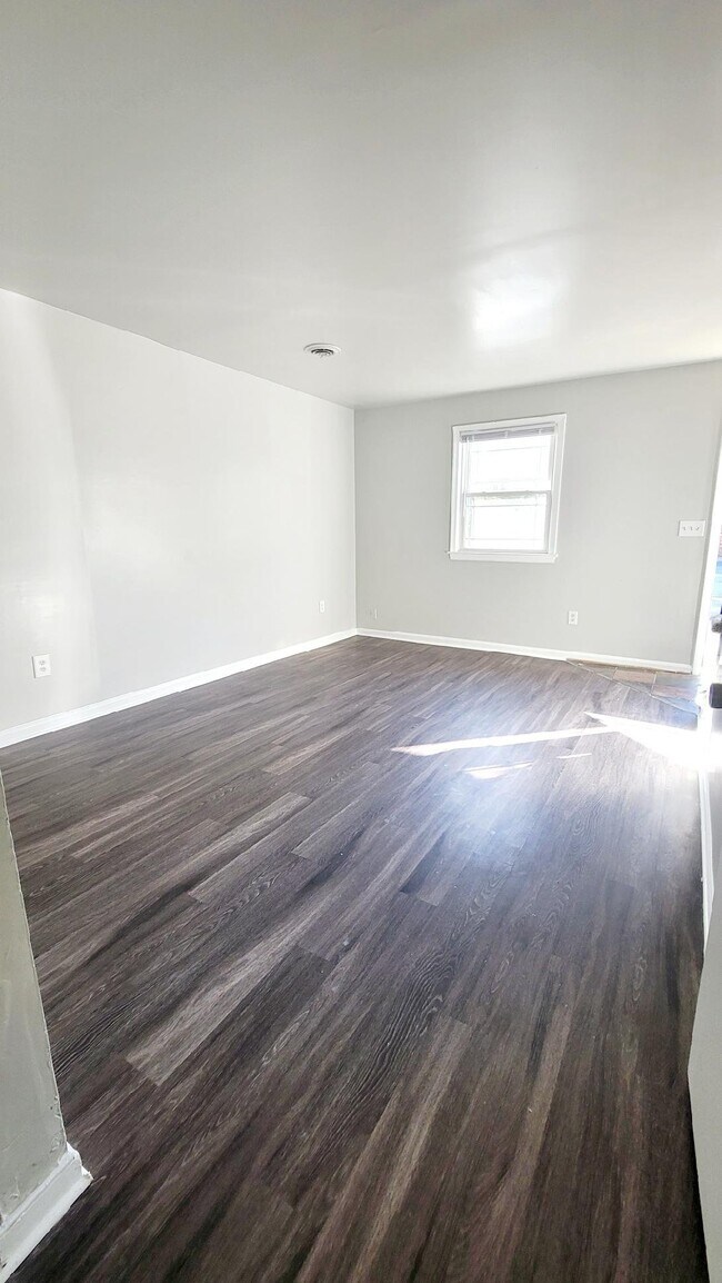 Foto del edificio - 2742 Goolsby Ave