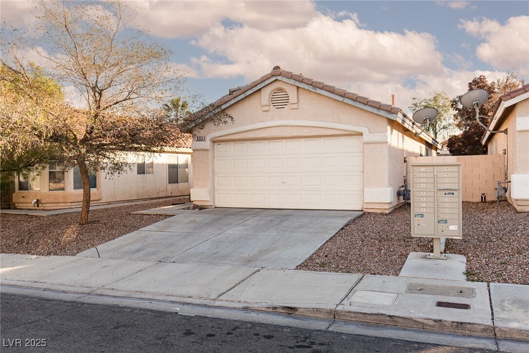 Foto principal - 8109 Defiance Ave