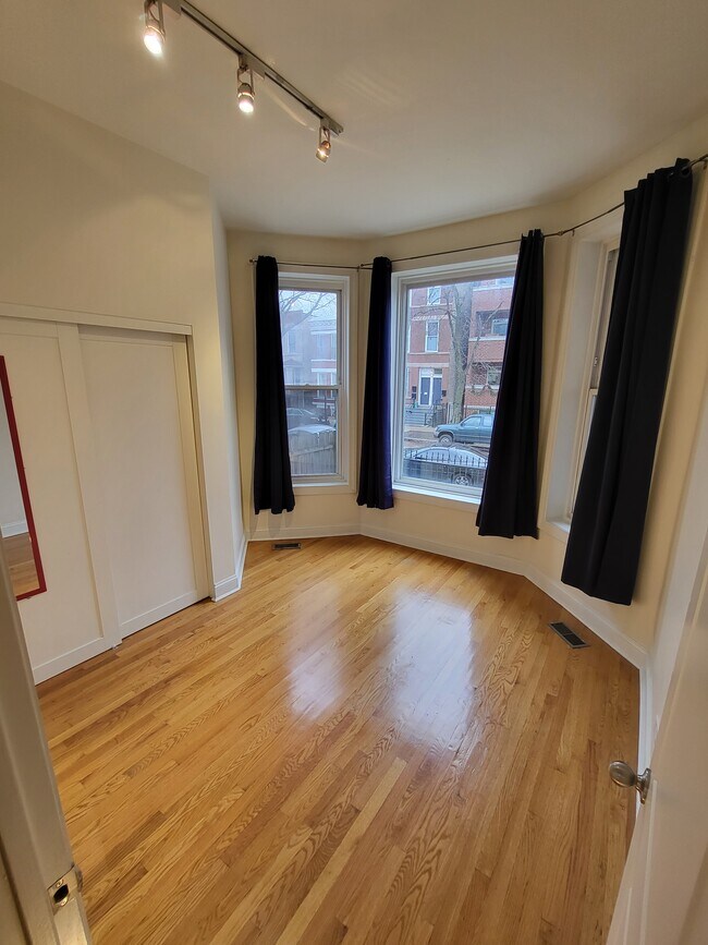 Bedroom 1 - 2628 W Thomas St