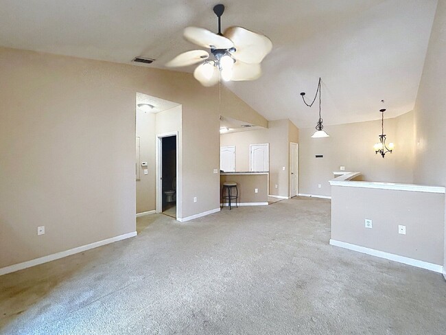Photo - 10471 Villa View Circle Apartment