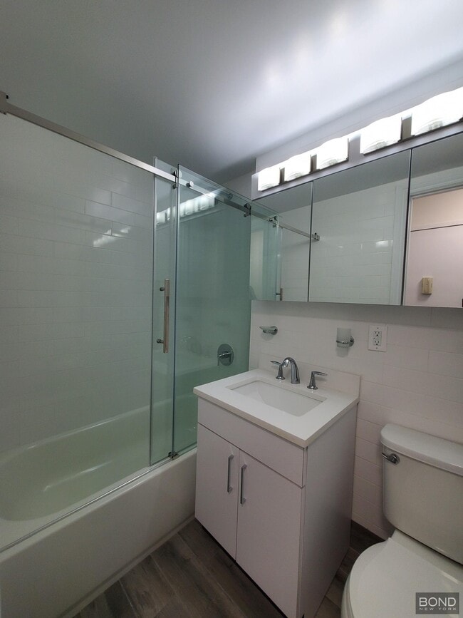 Foto del edificio - 405 E 56th St