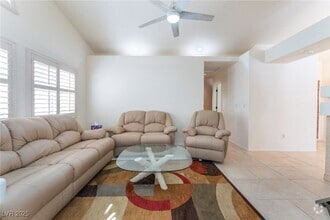 Building Photo - 5124 Appealing Ct