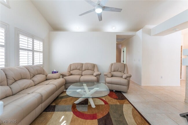 Building Photo - 5124 Appealing Ct