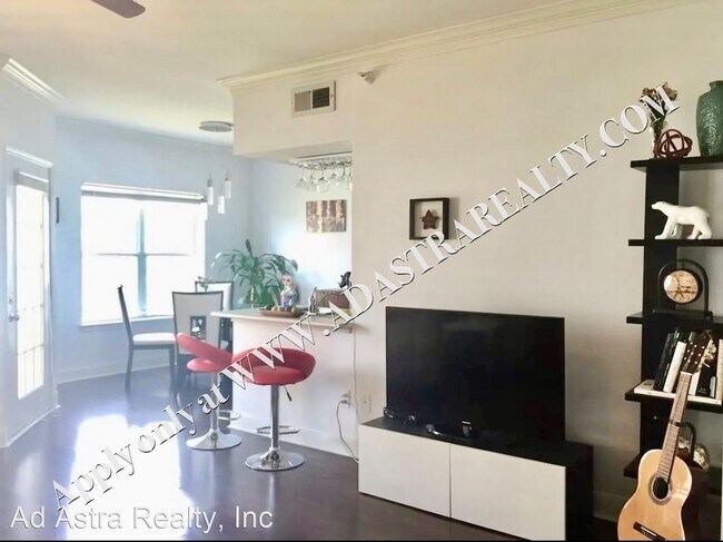 Building Photo - 1 br, 1 bath House - 11631 Unit E Tomahawk...