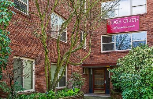 Foto principal - 1 bedroom in Seattle WA 98109