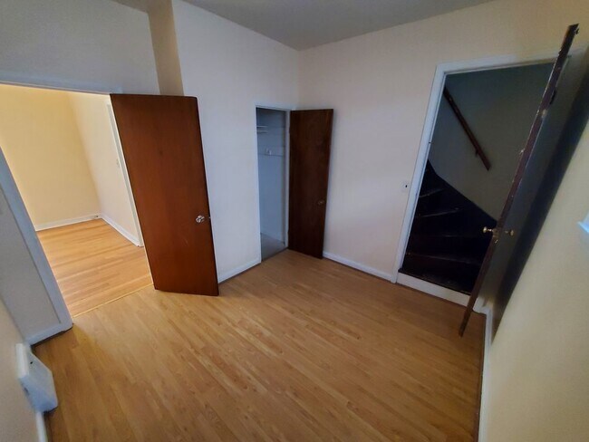 Foto del edificio - 1323 S 18th St