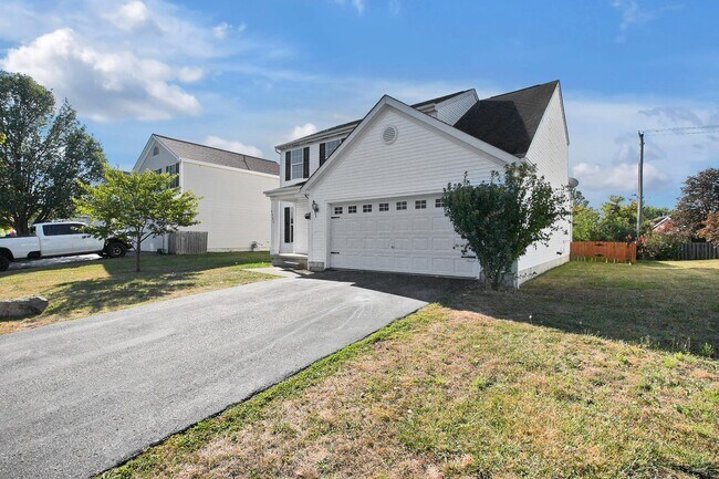 Building Photo - 6121 Nasby Dr