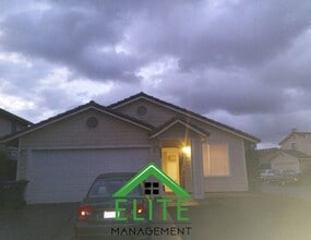Building Photo - 5900 Lemon Park Way