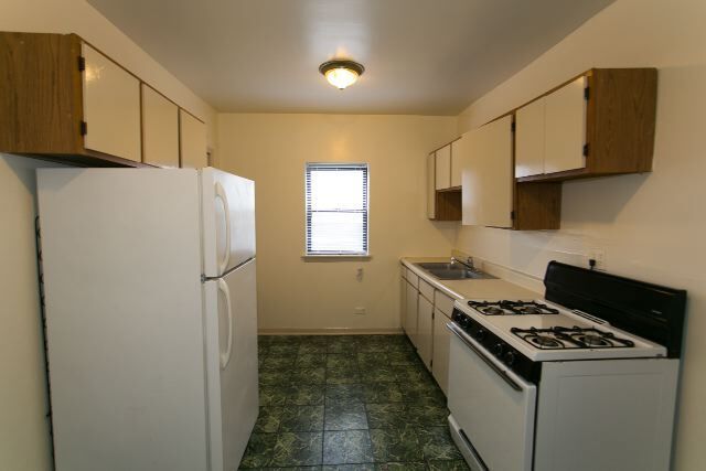 Foto del edificio - 5746 N Winthrop Ave