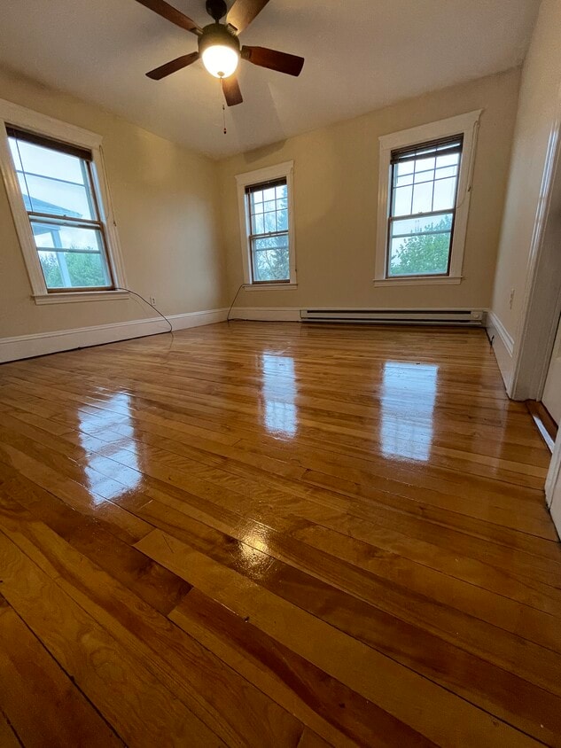 17 Endicott St, Worcester, MA 01610 Townhome Rentals in Worcester MA