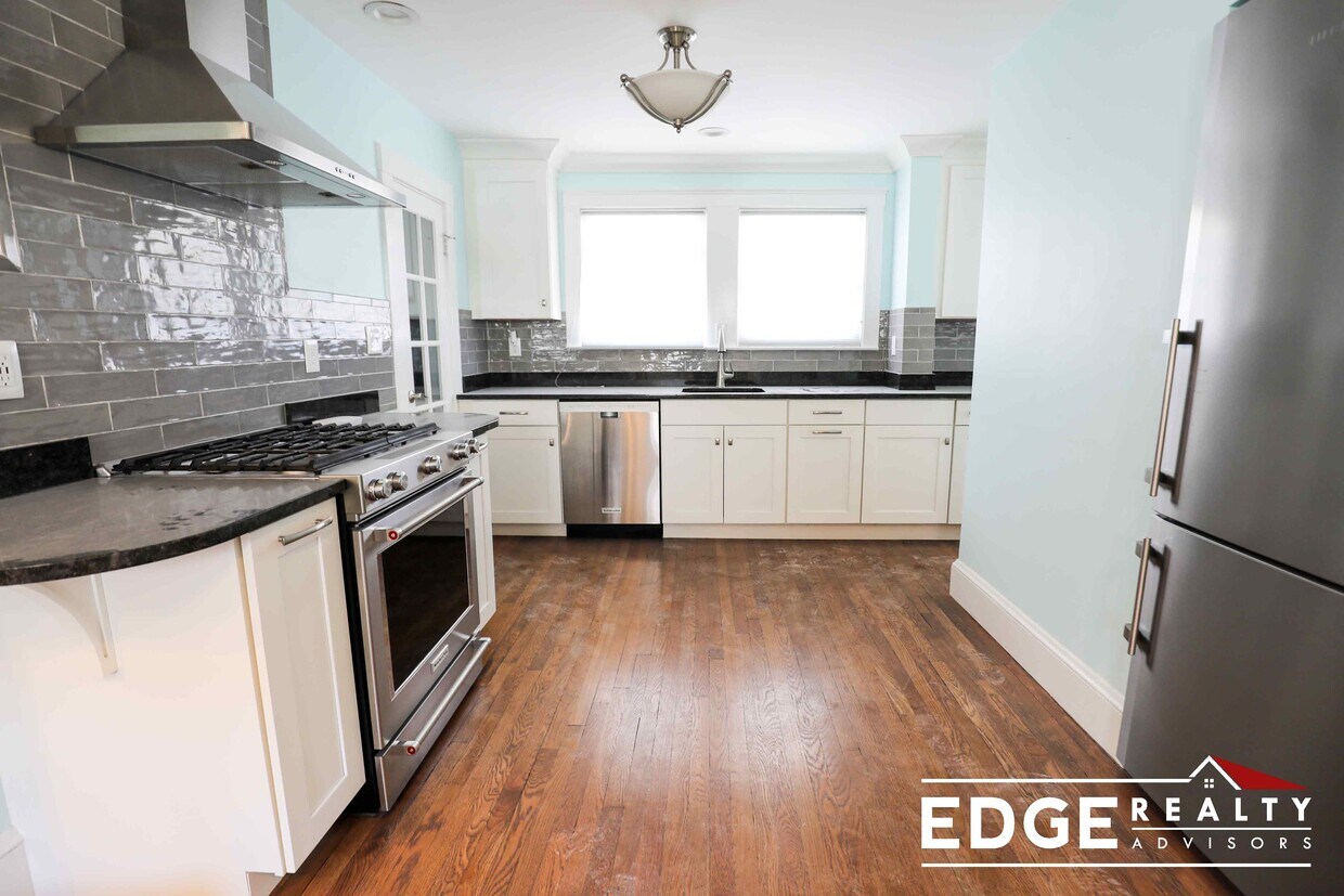 33 Harriet St Unit 2, Boston, MA 02135 33 Harriet St Boston, MA