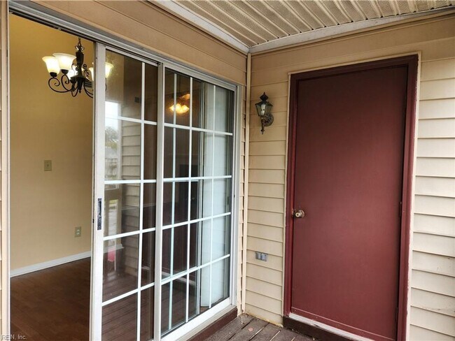 Foto del edificio - 3722 B Towne Point Rd