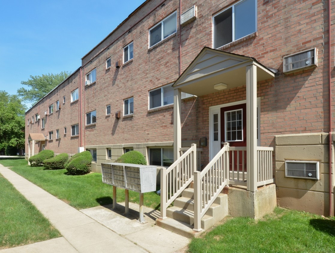 Woodview Apartments Apartments in Media, PA