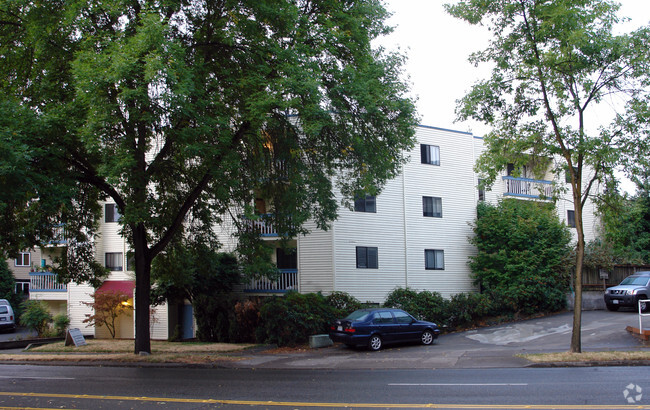 Foto del edificio - Roosevelt Place Apartments