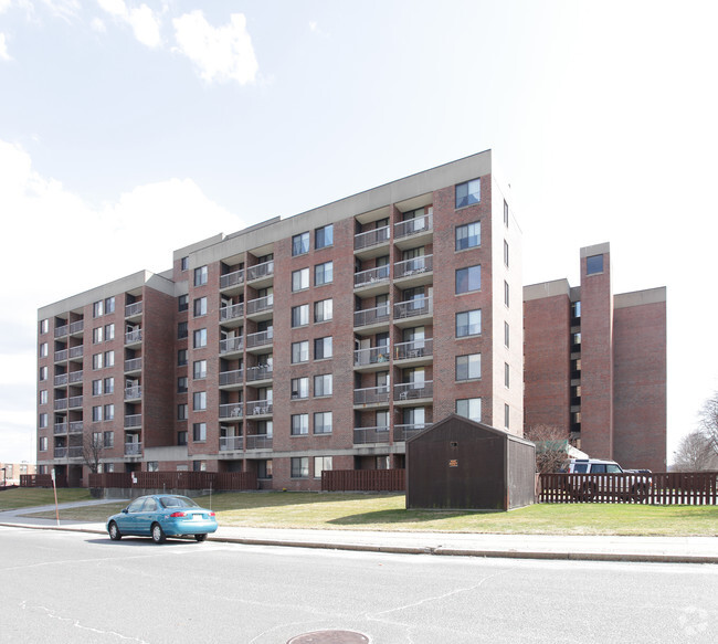 Front Entrance - Berkshiretown Apartments