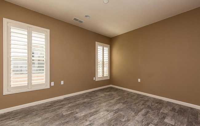 Building Photo - Stunning Sun River, Single-Level Home with...