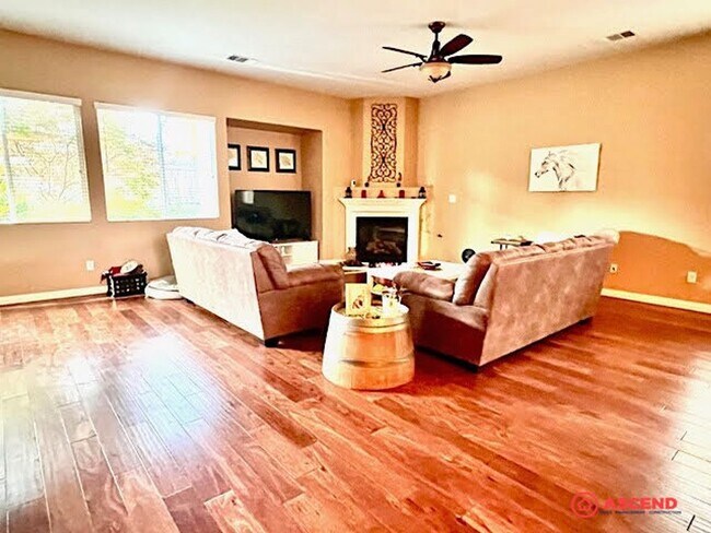 Foto del edificio - Beautiful Home in the Northwest!