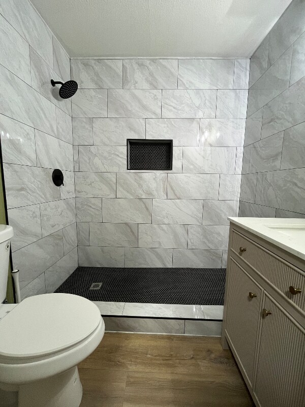 Foto del edificio - 638 Ribbon Grass Ave