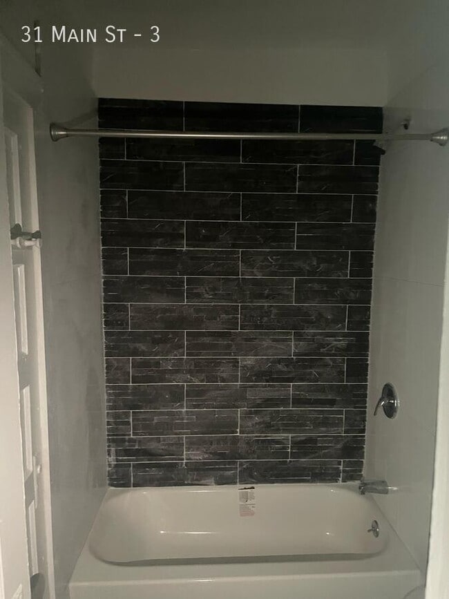 Foto del edificio - 31 Main St