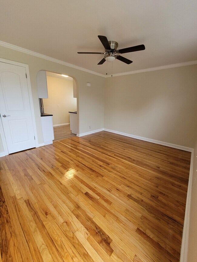 Living Room - 320 W 12th St