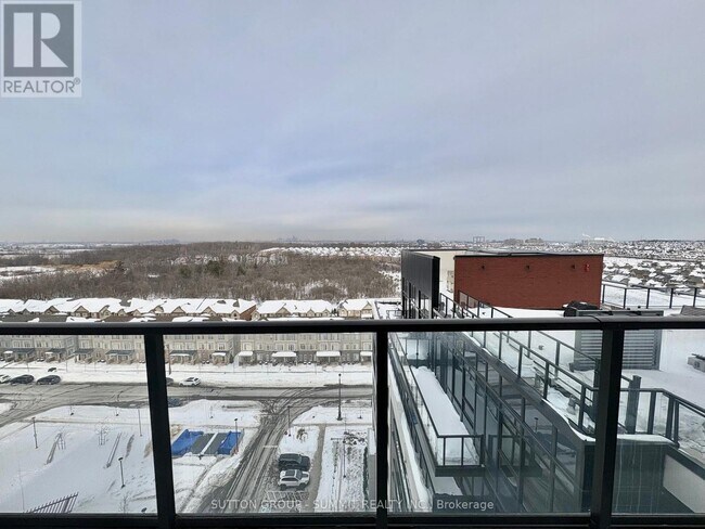 Photo du bâtiment - 3200 William Coltson Ave