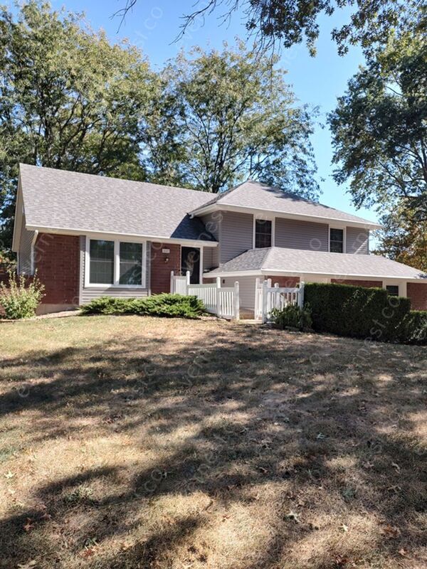 227 N Woodson Dr, Raymore, MO 64083 House Rental in Raymore, MO