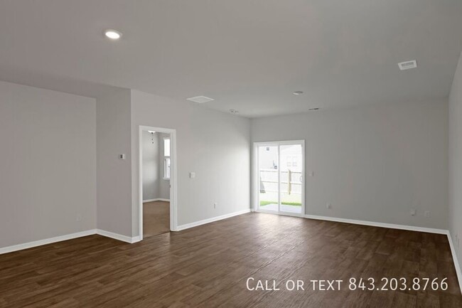 Building Photo - 148 Lagoona Dr