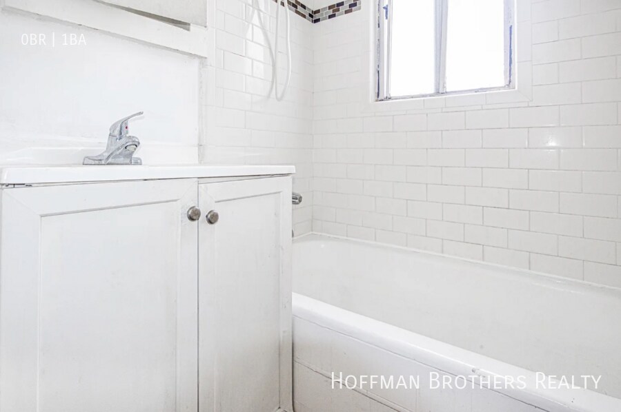 Foto del edificio - 1405 S Berendo St