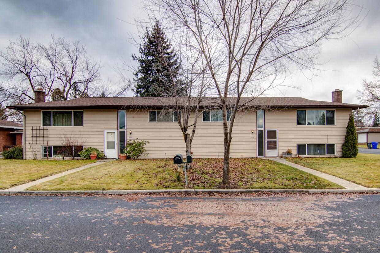 Foto principal - 229 W Kedlin Ct