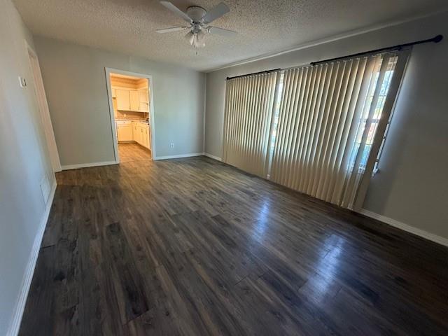 Foto del edificio - 2125 Cedar Crest Dr