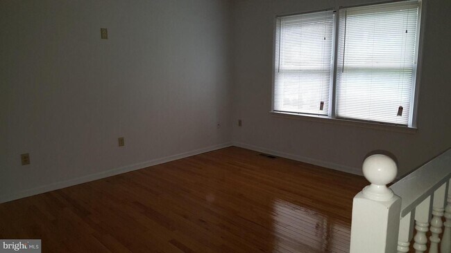 Foto del edificio - 6605 Plantation Forest Dr