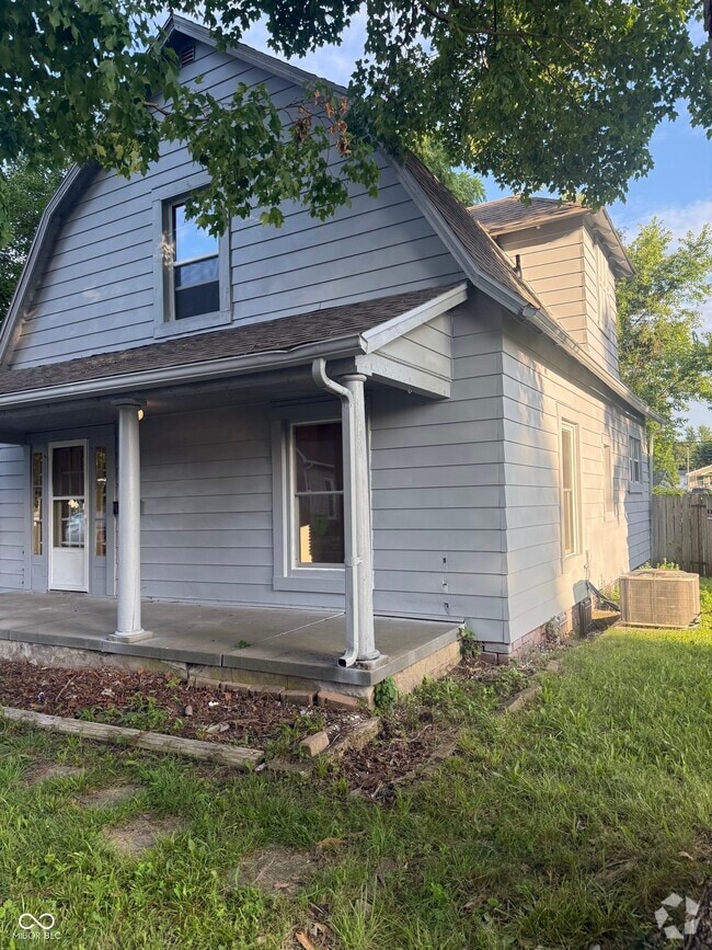 Building Photo - 803 Milligan St